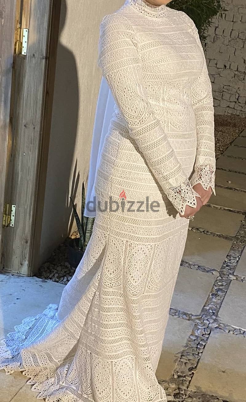 White dress 1
