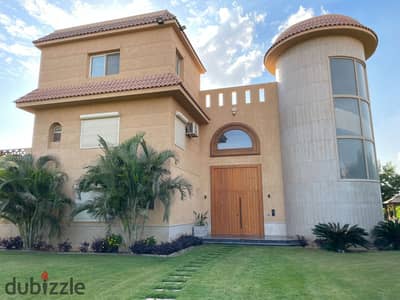 اقل سعر فيلا استلام فوري نيو زايد مفروشة بالكامل مساحة ارض 2200 م كمبوند ايفر جرين