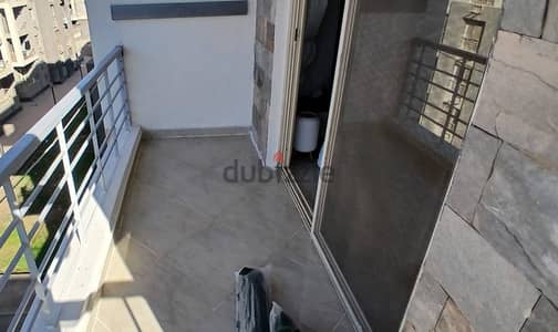 نجيل صناعي