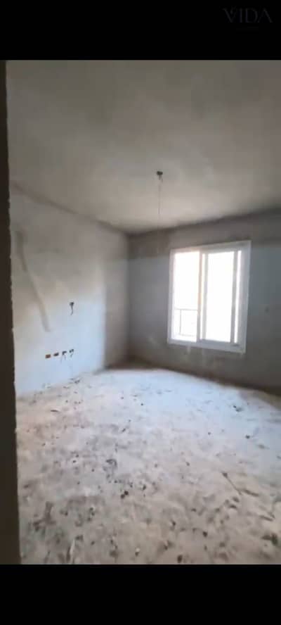 Ground Floor Apartment with Private Garden for Sale | 180 m² + 100 m² Garden | Cairo University Compound | Direct on Waslet Dahshur
