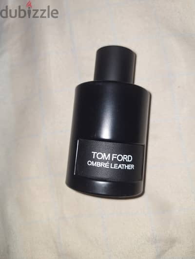 لعشاق التميز والاناقه Tom ford Beauty. dist بدون علبه 100mle