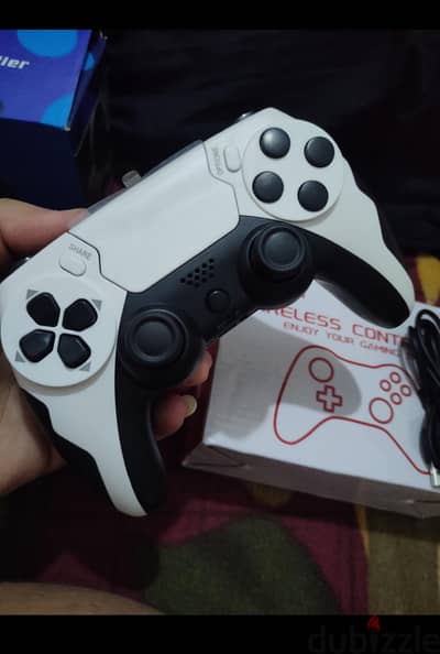 ذراع تحكم GAMINJA (P48) - يد ألعاب مميزة للكمبيوتر والبلاي ستيشن