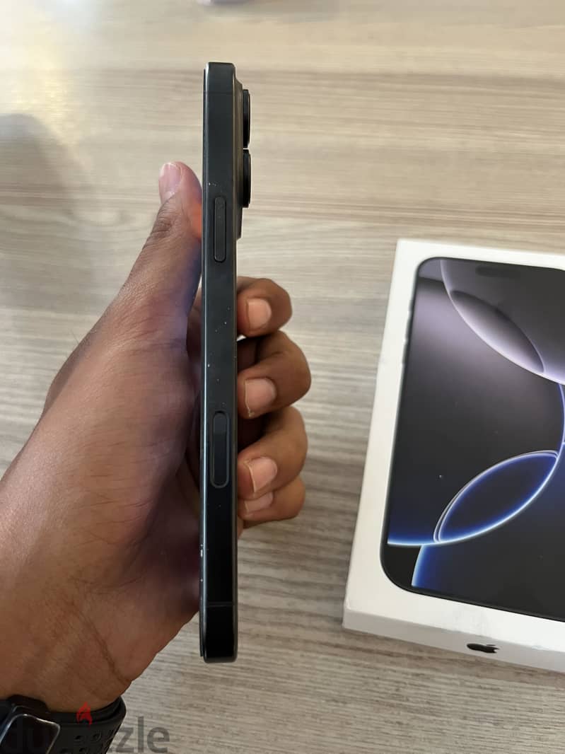 Apple - iPhone 16 Pro Max 2