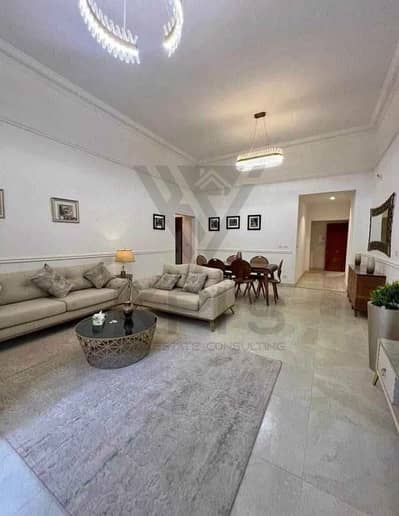 Fully finished apartment for sale facing the Madinaty Open Air Mall; ready for immediate occupancy with a down payment of only 600,000.