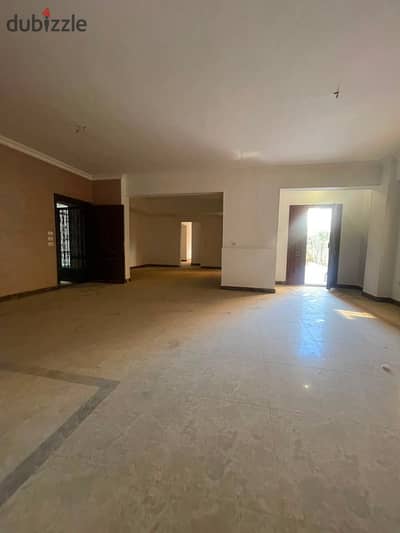 Ground Floor Apartment for Sale with Private Garden & Private Entrance