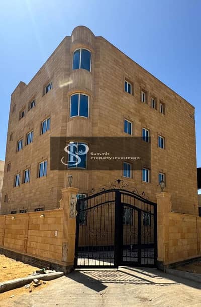 Factory for sale in Badr City, 4 floors, area 400 square meters, ultra-super-lux finish in Badr City
