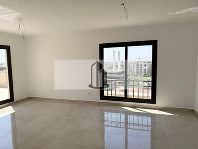 بنتهاوس Fully finished  جاهز للاستلام متشطب بالتكيفات  للبيع في المراسم فيفث سكوير Moon Residence