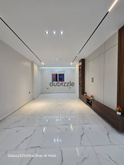 Apartment 122 meters - Side - First Gate - Area (B)