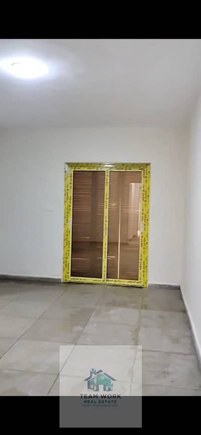 A great deal on a super deluxe apartment for sale in District 11 - Sheikh Zayed