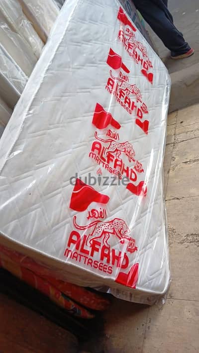 مراتب اسفنج للعمال