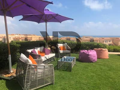 Chalet directly on the sea and swimming pool for rent in Telal – North Coast