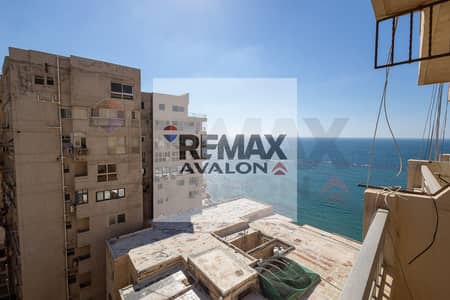 Apartment for Sale – El Mandara (Second Row from the Sea)