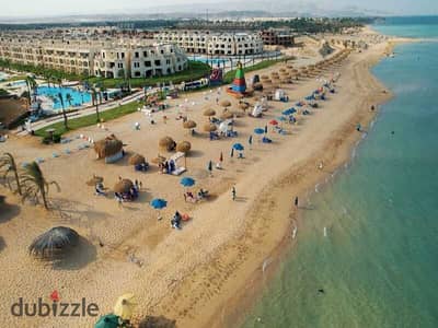 Ground-floor chalet with a garden, 110 sqm, ready for immediate delivery, north-facing, at La Sirena Palm Beach, Ain Sokhna.