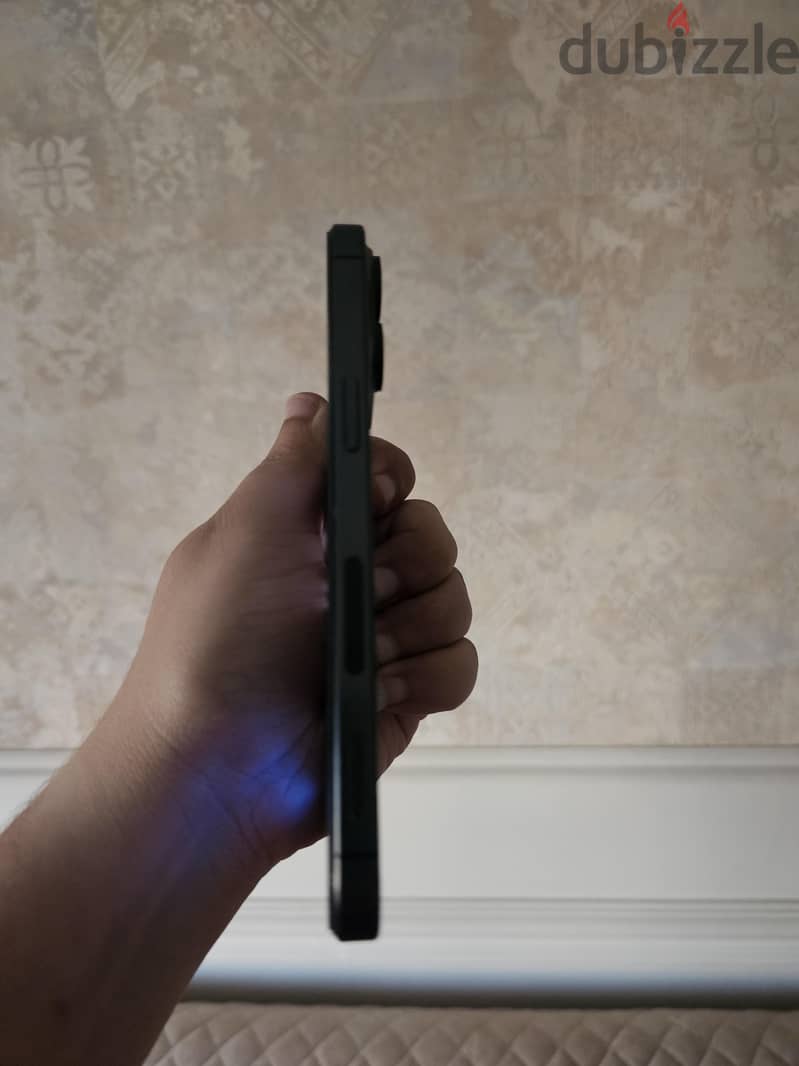 Apple - iPhone 15 Pro Max 3