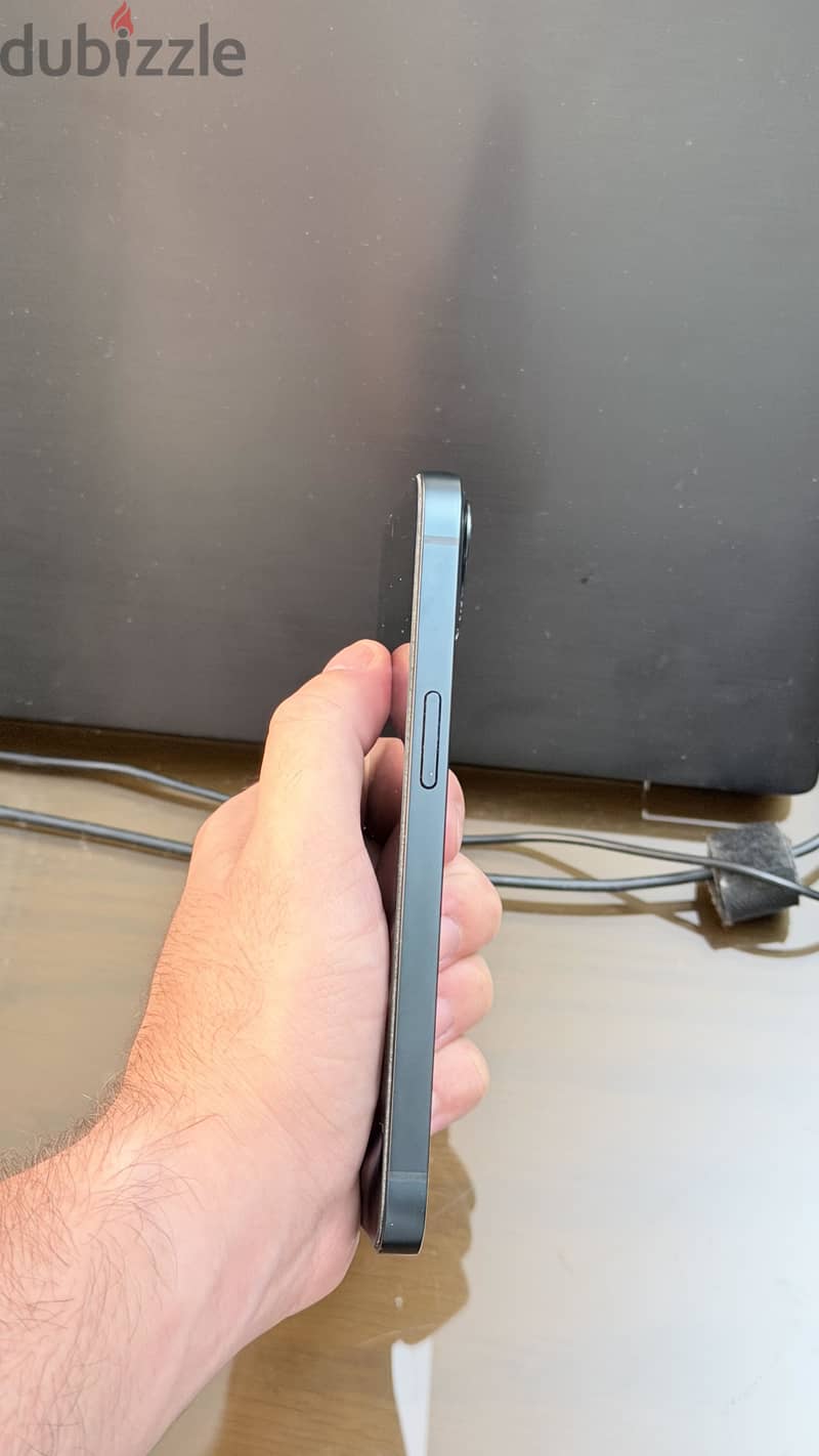 Apple - iPhone 13 3
