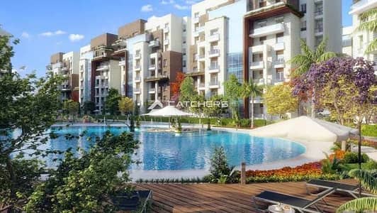 Apartment for sale, immediate delivery, in a prime location in the New Capital, OIA Compound in R7, near the Green River and the govern