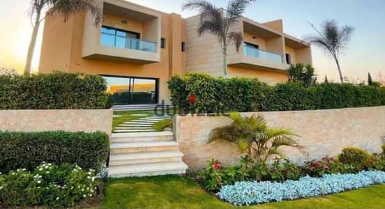 تاون هاوس 3 أدوار جاهزة للسكن بالشيخ زايد علي محور 26 يوليو بجوار فيرست هايتس وكليوباترا سكوير