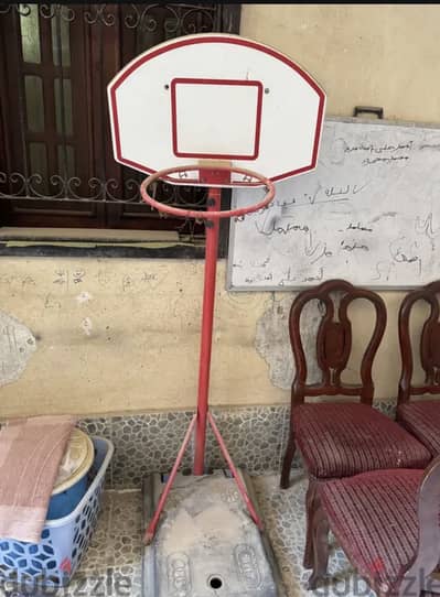 حامل كرة سلة