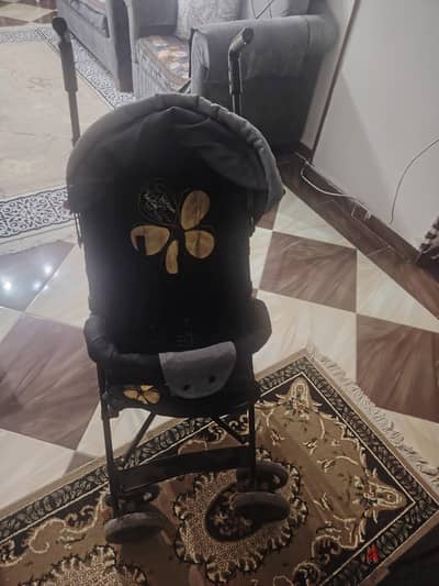 عربة اطفال