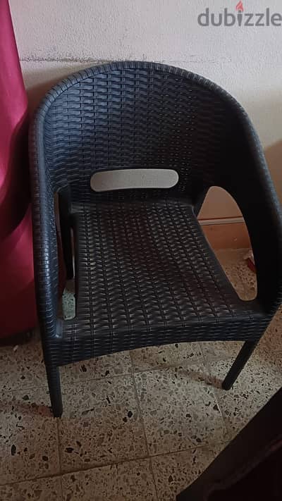 كراسي عدد 4