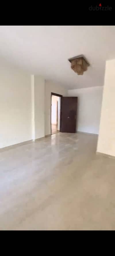 Apartment for rent under the new law in City B11 at an amazing price