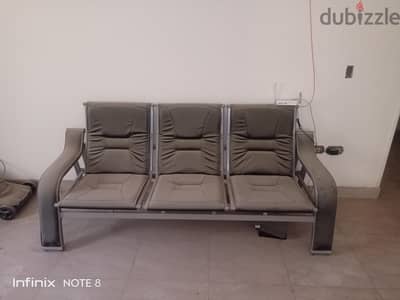طقم ٥ كراسى انتظار