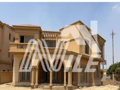 فيلا مستقلة 1200متر لللبيع فيو مباشر لاندسكيب باقل سعر في كمبوند لوريف القاهره الجديدة - Le Reve New Cairo