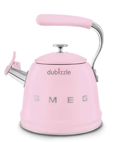 Smeg WKF01CR Retro Style Whistling Kettle