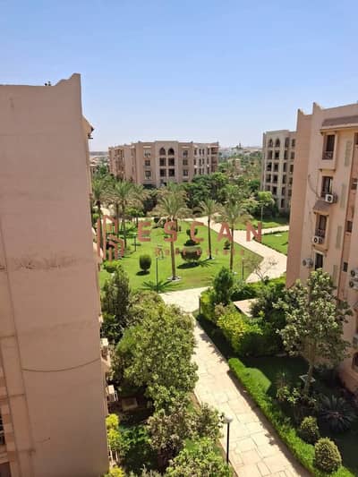 فرصه مميزه للبيع في مدينة الرحاب  شقه للبيع بمساحة١١٠  متر  في المرحله الخامسه  في رحاب 2  طابق خامس يوجد في العماره اسانسير   لوكيشن مميز في افضل مرا