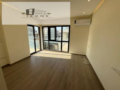 شقة للإيجار موقع مميز في Sodic Villette Sky Condos القاهرة الجديدة 187م أول سكن مطبخ وتكييفات وأجهزة 3 غرف نوم 3 حمامات