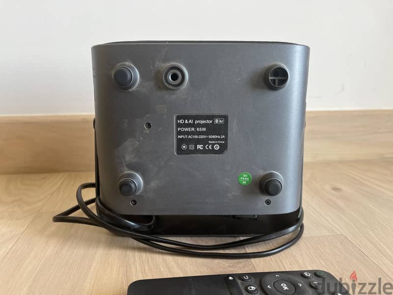 HD WiFi video projector 3