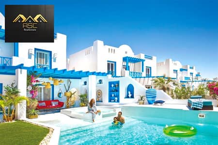 resale. Townhouse for sale in Mountain View north coast First row lagoon , More Privacy ,prime location , Open View , Down Payment 7,400,000-BUA: 170 m