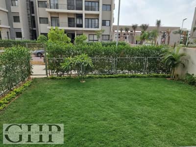 Apartment with Garden for sale Fifth Square - Al Marasem