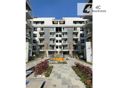 لسرعه البيع شقة ريسيل فوري شامله الصيانه Mountain View i City MV open view landscape بتقسيمه مميزة جاهز للمعاينه و الاستلام