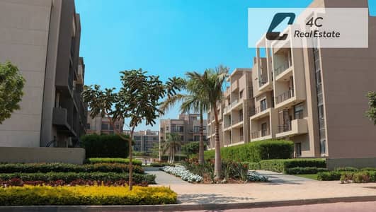 شقة للبيع 3 نوم بفيو لاند سكيب 168م استلام فوري في كومباند فيفث سكوير المراسم التجمع الخامس القاهرة الجديدة  Fifth Square Compound Al-Marasem Fifth Se