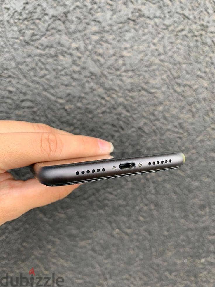 Apple - iPhone 11 2