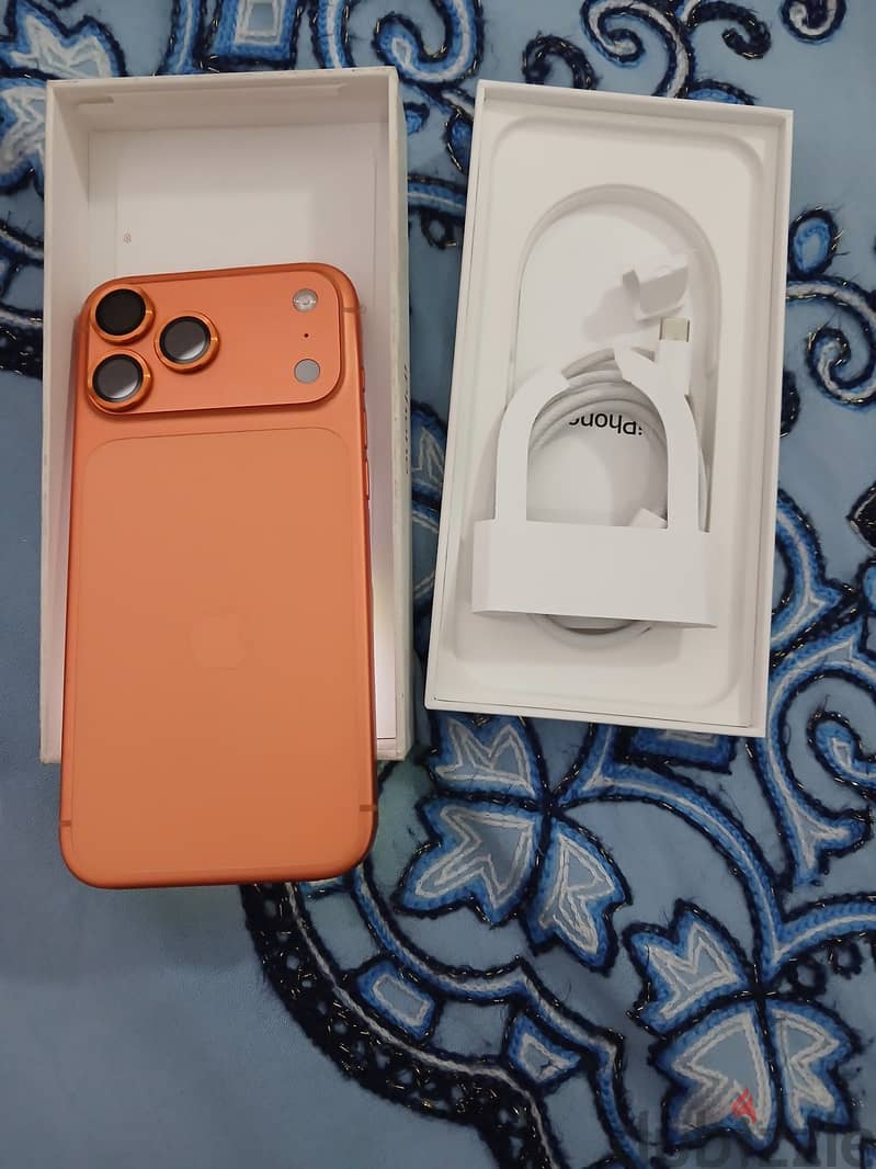 Apple - iPhone 17 Pro Max 9