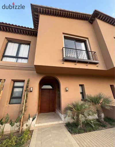 Villa resale from Dorra Village West Sheikh Zayed with installment prime location