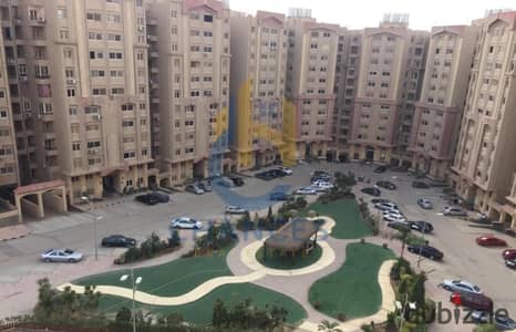 Apartment for sale in Sama Compound on Maadi Ring Road, at a special price.
