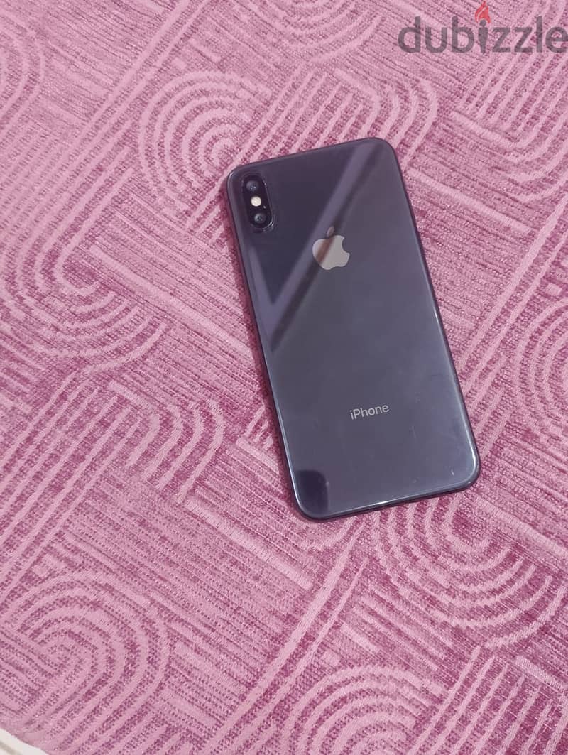 iPhone XS 3