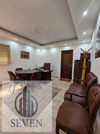 *100m² Office in Al-Lasalki, New Maadi – Prime Location*