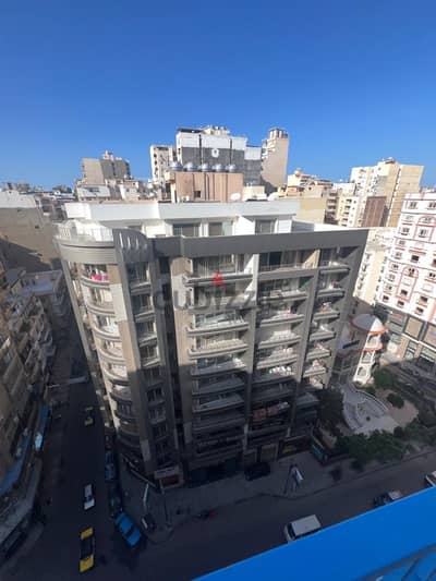 شقة للبيع مفروشة بالكامل – لوران، الإسكندرية