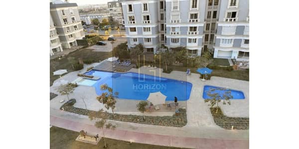 lowest price in market Semi furnished I Villa Roof for rent in Mountain View Hyde Park New cairo