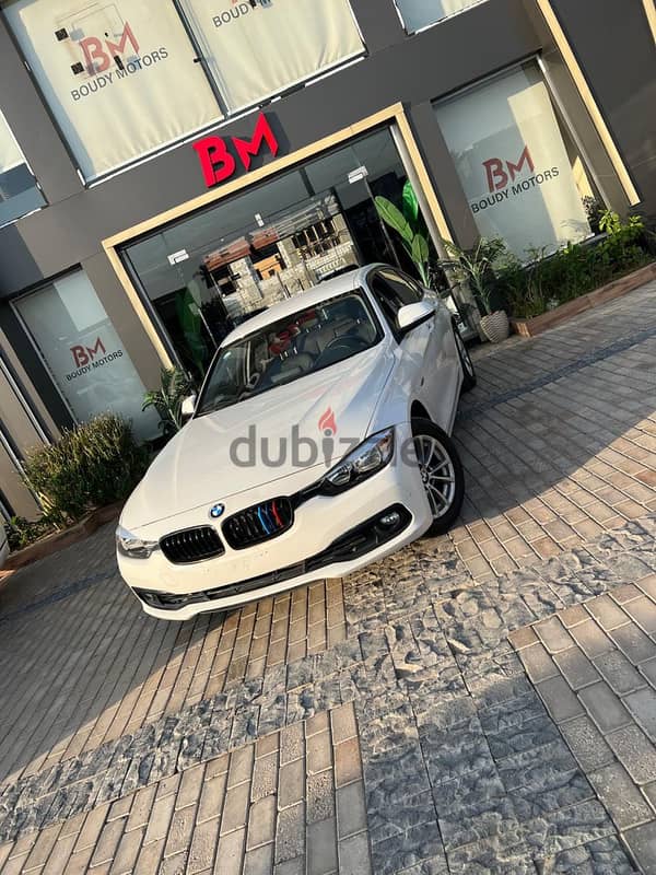 BMW 318 2017