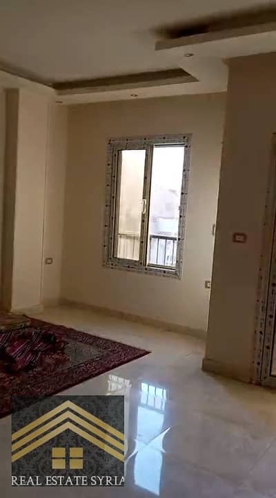 Apartment for rent in a villa in the Al-Nawadi neighborhood near Al-Shorouk Sports Club next to services, the road, and transportation three rooms and two bathrooms first residence