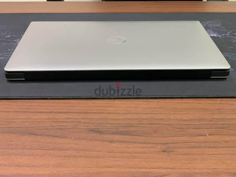 Dell precision 5540 1