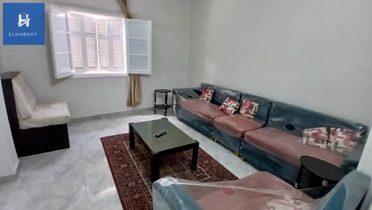 قرب جامعة الدول الرئيسى أول سكن  61م مدد طويلة فقط ( بسعر لقطة ) استوديو  للايجار .