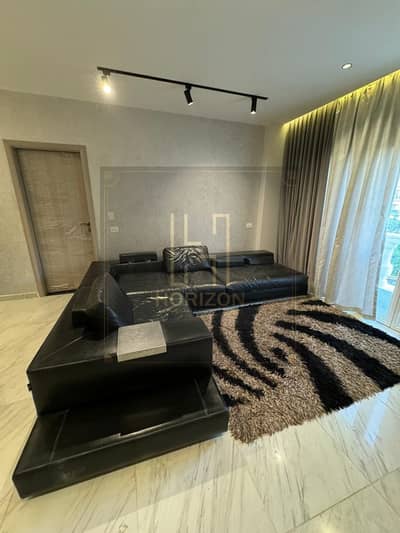 Furnished Modern studio for rent in Compound Hyde Park New Cairo