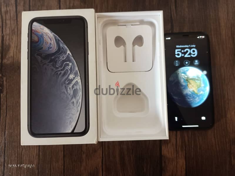 Apple - iPhone XR 6