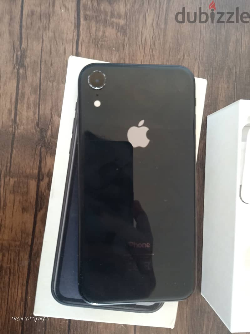 Apple - iPhone XR 7